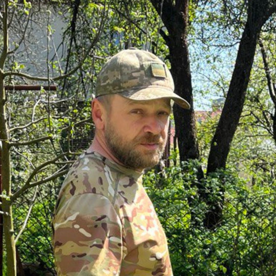 Остап Іськів «Ізя», «Харлі»